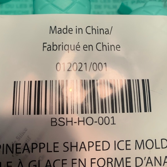 PINEAPPLE SHAPED ICE MOLD - Picture 7 of 9